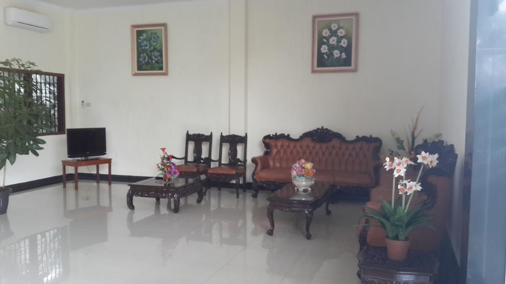 Kailani Inn Medan Exterior foto